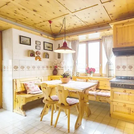 Luxury Aprt St Mortiz Apartment